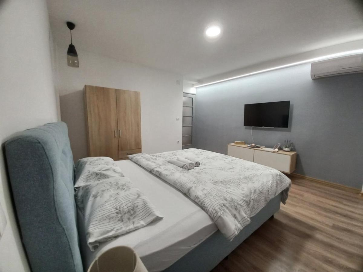 Apartman Srdjan Баня-Лука Экстерьер фото